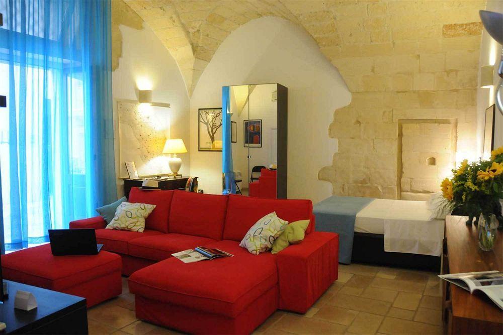 Sacre Bleu Apartments Lecce Exteriör bild