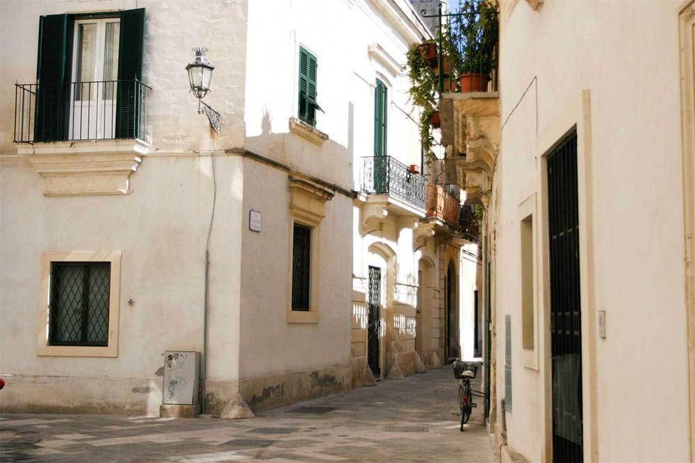 Sacre Bleu Apartments Lecce Exteriör bild