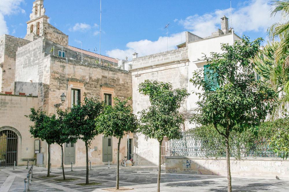 Sacre Bleu Apartments Lecce Exteriör bild
